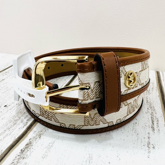Michael Kors Accessories - Michael Kors Women’s Signature Canvas Belt Small